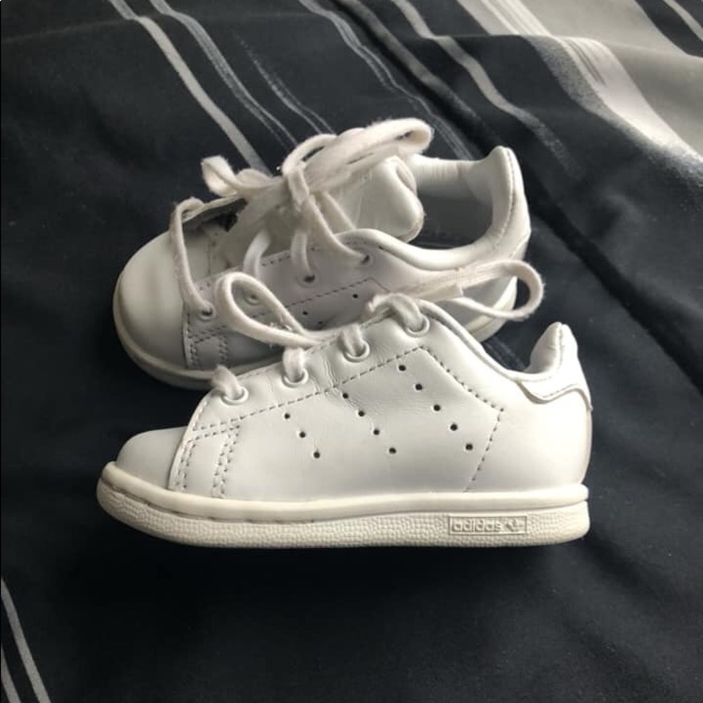 Infants Adidas. Size 4c